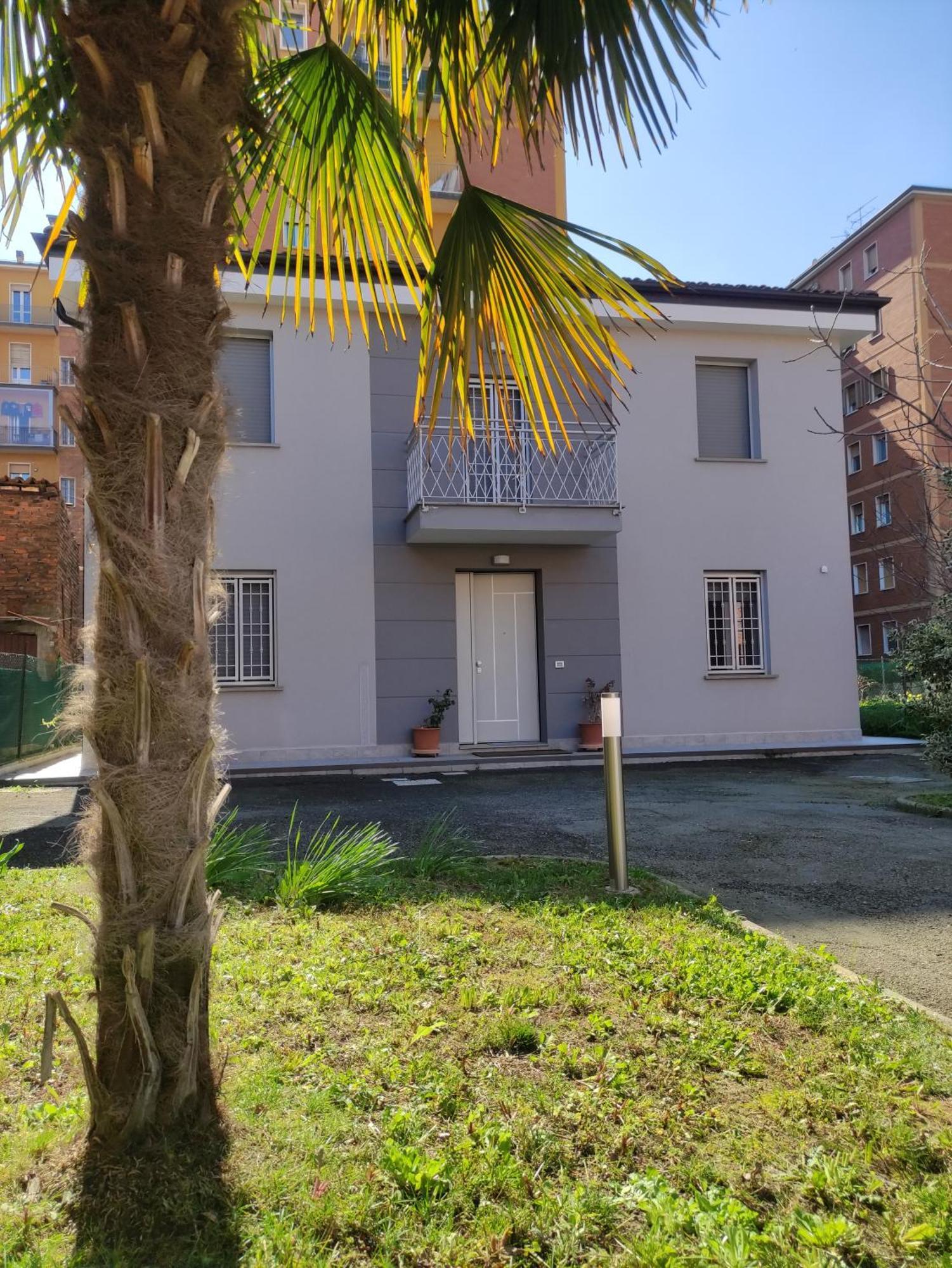 Grigio Perla Panigale, Villetta Con Giardino E Parcheggio Privato Fino A Tre Posti Auto - Un Oasi Di Tranqullita Bologna Ngoại thất bức ảnh